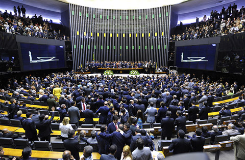 Deputados têm até hoje para apresentar emendas à reforma da Previdência