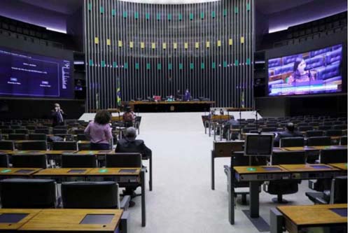 Entenda as propostas que tratam sobre a imunidade e a prisão de parlamentares