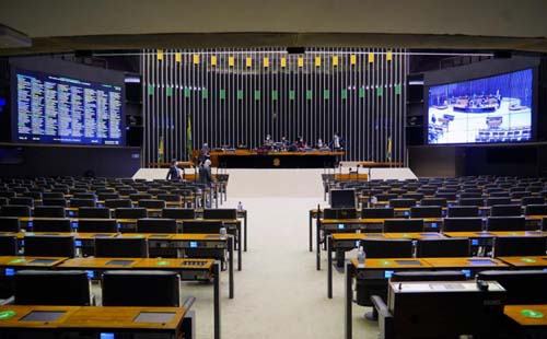 Municípios de até 50 mil habitantes não dependerão de adimplência para receber transferência voluntária