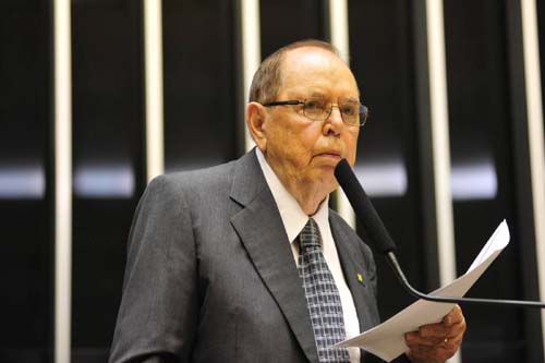 Camilo Cola, ex-deputado federal e fundador da Viação Itapemirim, morre aos 97 anos