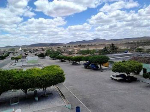 Corpo de jovem acusado de praticar latrocínio na capital é encontrado com marcas de tiros em bairro de Canapi