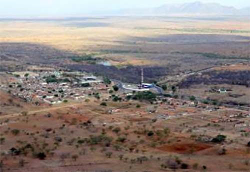 Canapi: casal é surpreendido com tiros durante viagem por trecho da BR-316