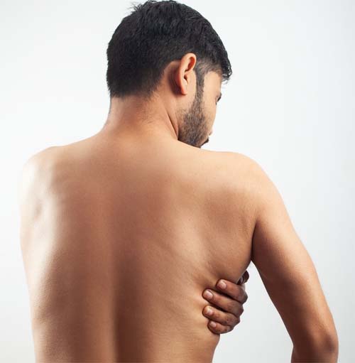 Sinais sob as costelas que podem indicar câncer de pâncreas