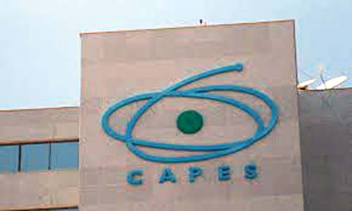 MEC anuncia 5.300 novas bolsas de pós-graduação da Capes