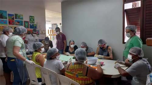 Caps Casa Verde completa 28 anos de atividades pioneiras em saúde mental e cuidado em liberdade, celebrando marco importante.