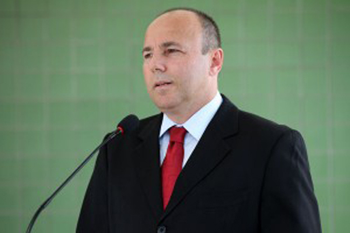 Prefeito de Olho Dágua das Flores surge diante de novas irregularidades