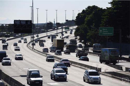 Concessionários esperam alta de 16% nas vendas de veículos em 2021, diz Fenabrave