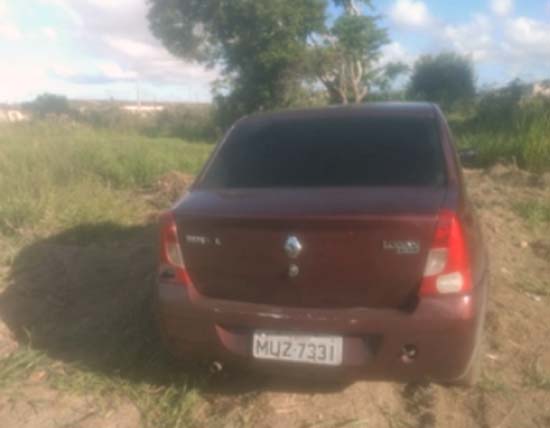 Carro que teria sido usado em atentado contra sargento da PM é localizado em Rio Largo