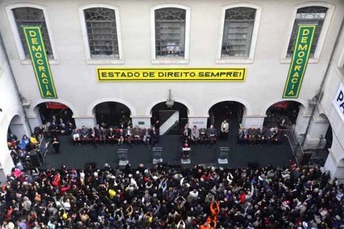 Carta pela democracia é lida em ato na USP