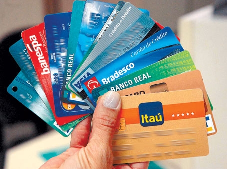 BC mantém em 15% pagamento mínimo do cartão de crédito 
