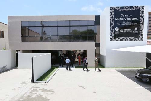 Casa da Mulher Alagoana é inaugurada e vai auxiliar vítimas de violência doméstica