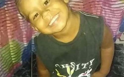 Menino desaparecido no Benedito Bentes foi jogado no mato após queda de moto