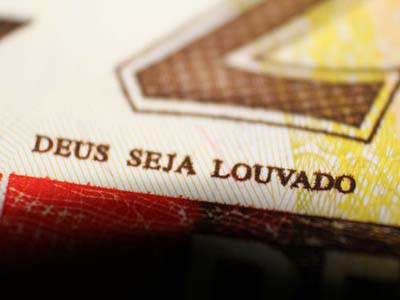 Deus seja louvado:arcebispo de Maceió critica solicitação do MPF