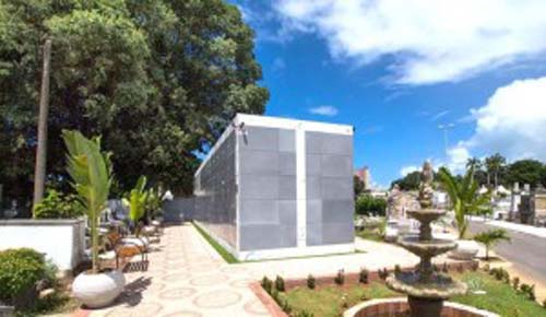 Protesto contra cemitério vertical na Praia do Francês já tem data marcada