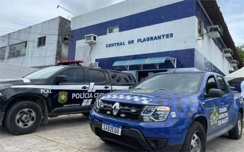 Tentativa de abordagem policial termina em acidente e prisão