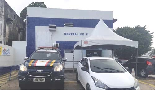 Estelionatários lucram mais de R$ 250 mil em golpe da falsa casa própria