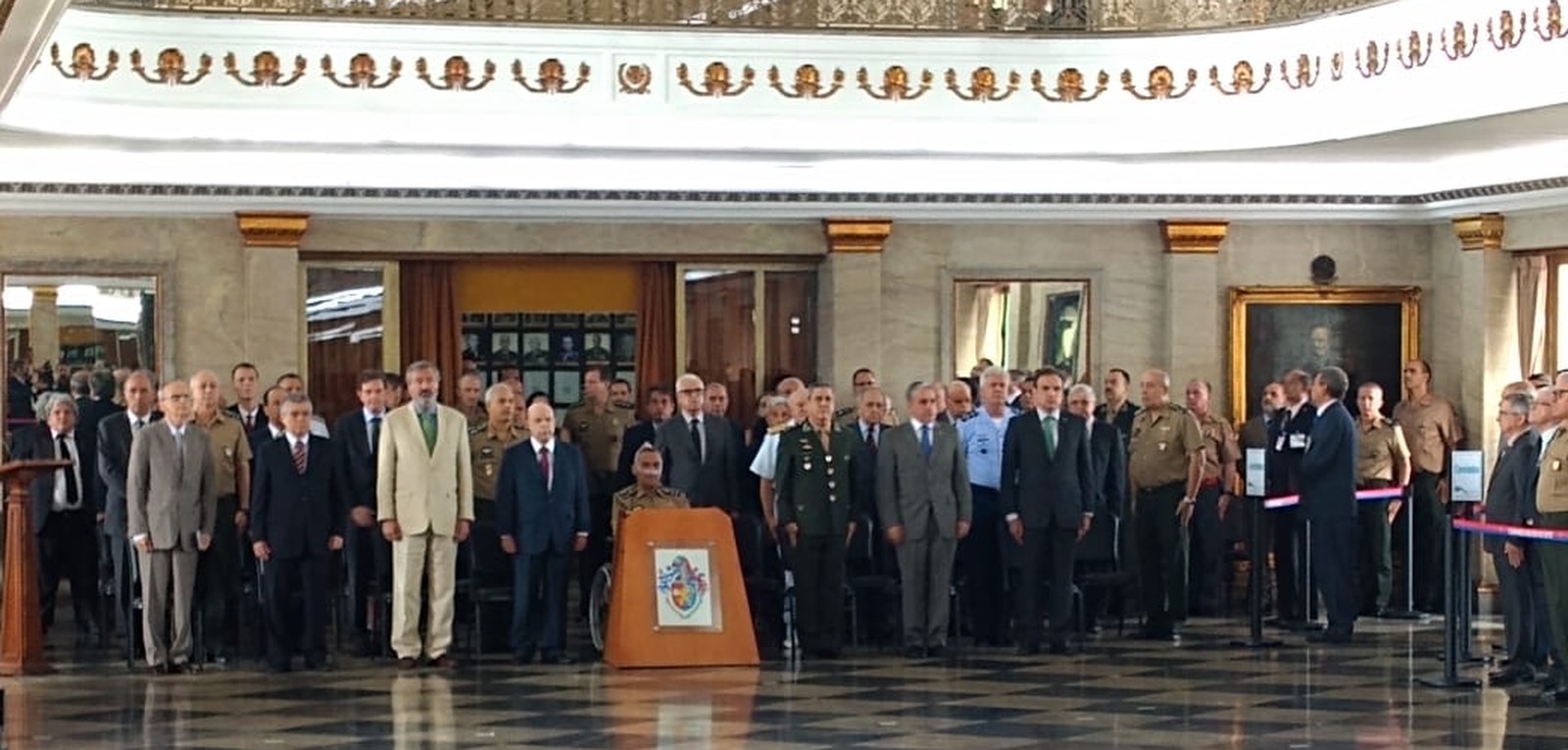 Cerimônia marca fim da intervenção federal no RJ: 'Cumprimos a missão', diz general
