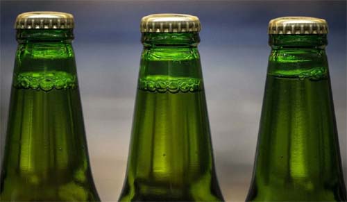 Falta de vidro complica entregas de bebidas e preocupa bares em Alagoas