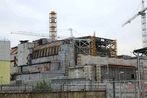 Ucranianos dizem que tropas Russas começam a desocupar Chernobyl