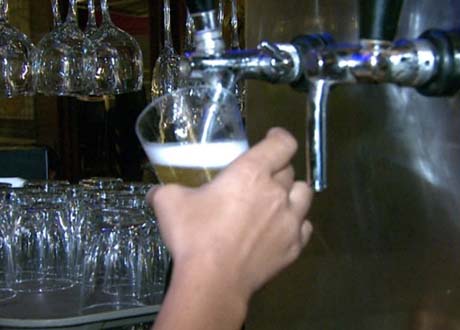 Brasil é o 5º em mortes por álcool entre países da América, diz pesquisa 