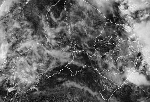 Previsão é de chuvas de intensidade moderada à forte em regiões de Alagoas