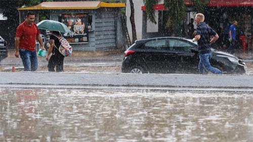 Alerta de tempestades no estado de São Paulo até terça-feira devido a frente fria