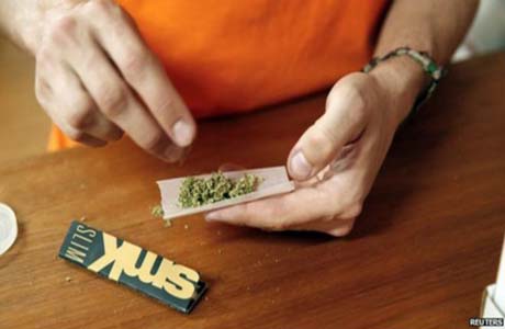 Penas mais duras não diminuem uso de drogas, diz governo britânico