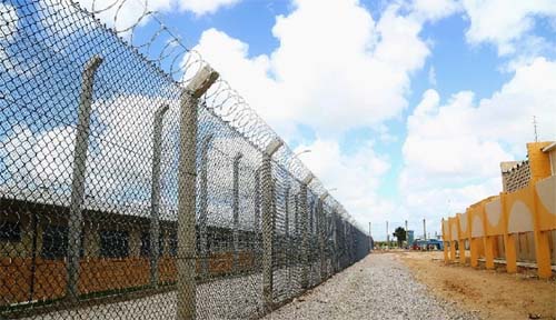 Seris abre sindicância e afasta sete policiais penais do Presídio Cyridião Durval, em Maceió