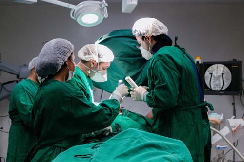 Hospitais Públicos de Alagoas começam realizar neurocirurgias eletivas pelo SUS