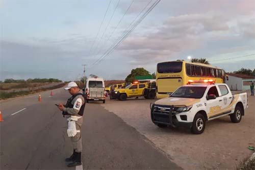 Operação coordenada resulta na apreensão de documentos ilegais e materiais ilícitos na penitenciária do Agreste