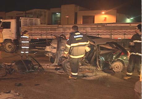 Dois graves acidentes deixam um morto e quatro feridos em Maceió