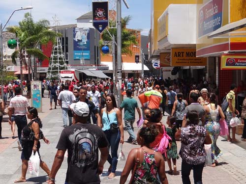 Lojas do centro de Maceió abrirão aos domingos durante mês de dezembro