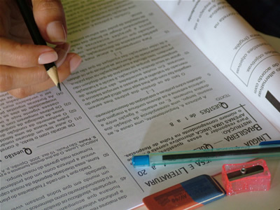 16 órgãos abrem inscrições para 1,6 mil vagas na segunda-feira