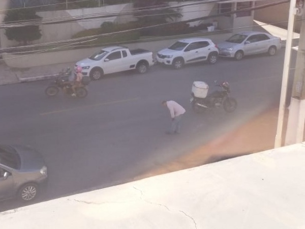 Briga de trânsito em Maceió termina com motoqueiro baleado e fuga do suspeito