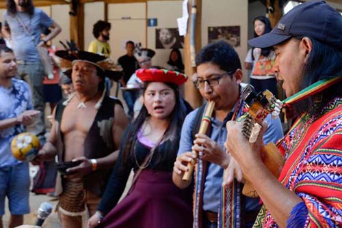 Congresso indígena reúne 2 mil pessoas na UnB
