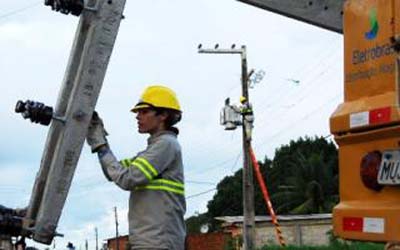 Cortes no fornecimento de energia em União tem originado reclamações e prejuizos aos consumidores da Eletrobrás