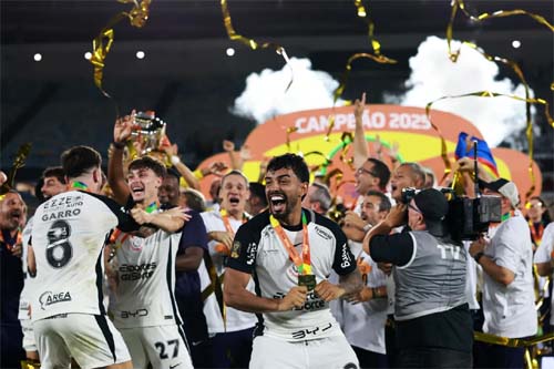 Corinthians conquista seu quarto título da Copa do Brasil após vitória eletrizante sobre o Vasco