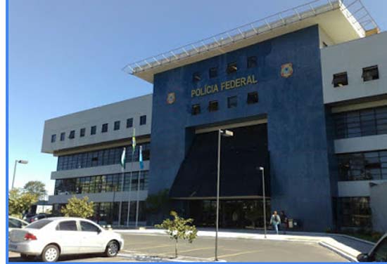 Prefeitura de Curitiba pede transferência de Lula
