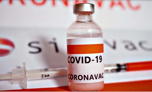 Ministério da Saúde assina contrato para aquisição de 54 milhões de novas doses da CoronaVac