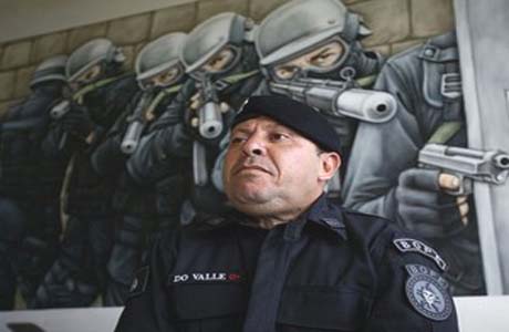 Comandante do Bope diz que PM de Alagoas não quer 'banho de sangue'