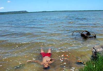 Corpo de jovem é encontrado boiando na Lagoa Manguaba