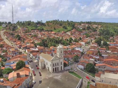 Jovem morre após ter casa invadida e ser alvejado com disparos de arma de fogo em Coruripe