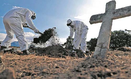 EUA registram menor número de mortes por Covid desde o início da pandemia
