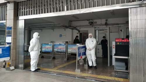 Caixões chegam a faltar em meio ao aumento das mortes em áreas rurais da China