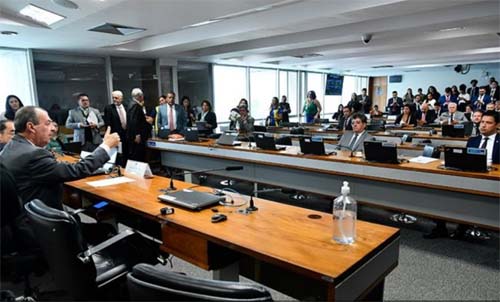 CPI da Braskem se reúne hoje e na quarta-feira para ouvir depoentes