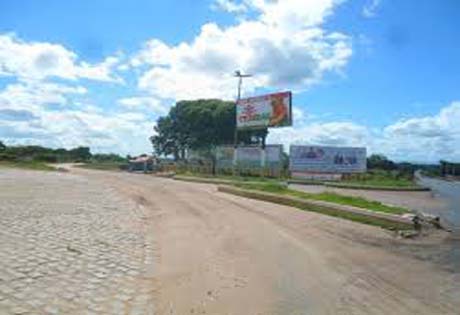 Homem morre ao livrar mulher de tiros em Craíbas 