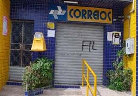 Agência dos Correios é assaltada em dia de pagamento de idosos