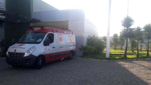 Ferida a bala, suposto vitima de assalto procura hospital, mas acaba detida pela PM por receptação