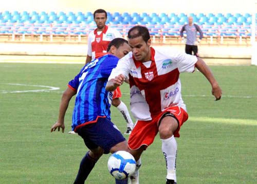 CRB cede empate e segue sem vitórias no segundo turno