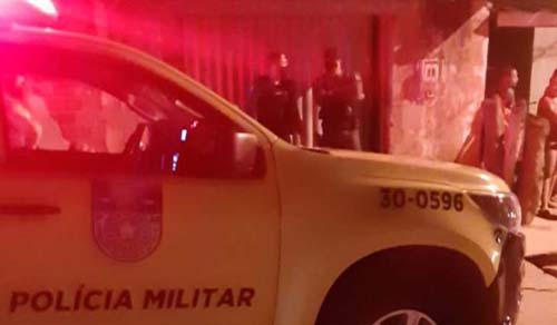 Criminosos encapuzados invadem residência e executam homem a tiros